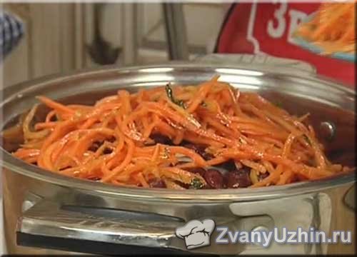 добавляем острую корейскую морковку