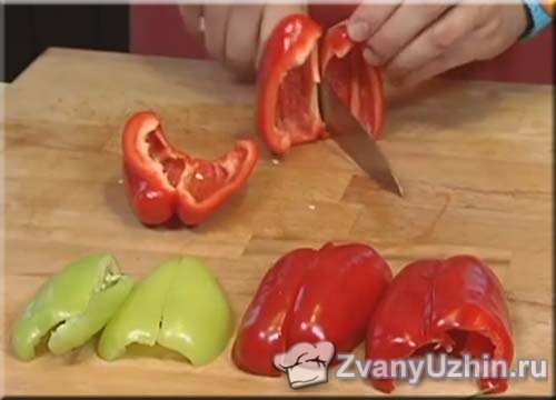 Нарезаем болгарский перец