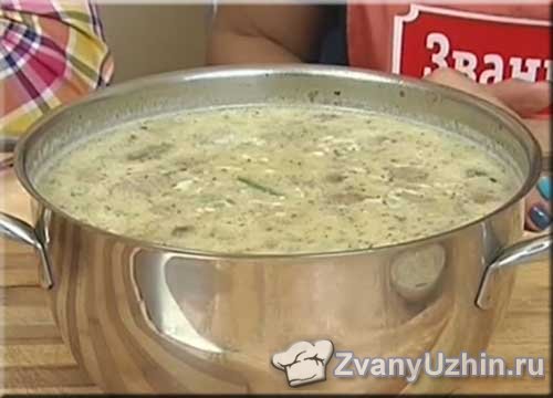 Суп "Том Кха Кай" с курицей, креветками и кокосовыми сливками
